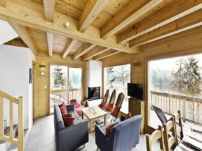 Tranquil chalet with balcony